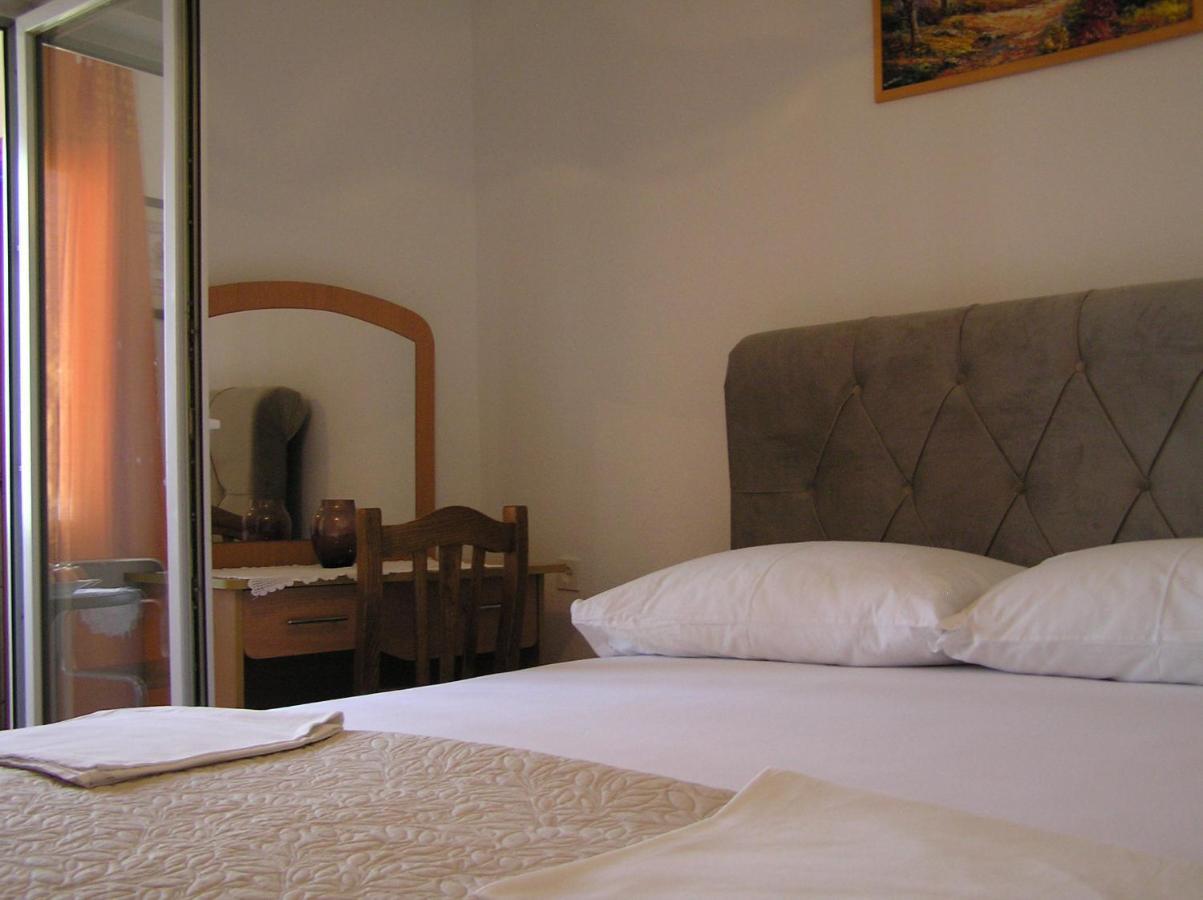 Guest House Adria Senj  Exteriér fotografie